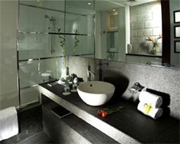 Luxury suite bathroom lighting 