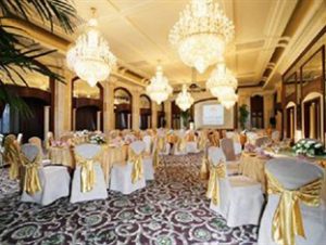 Futronix dimmers shown operating the ballroom lighting at the Goethe Hotel